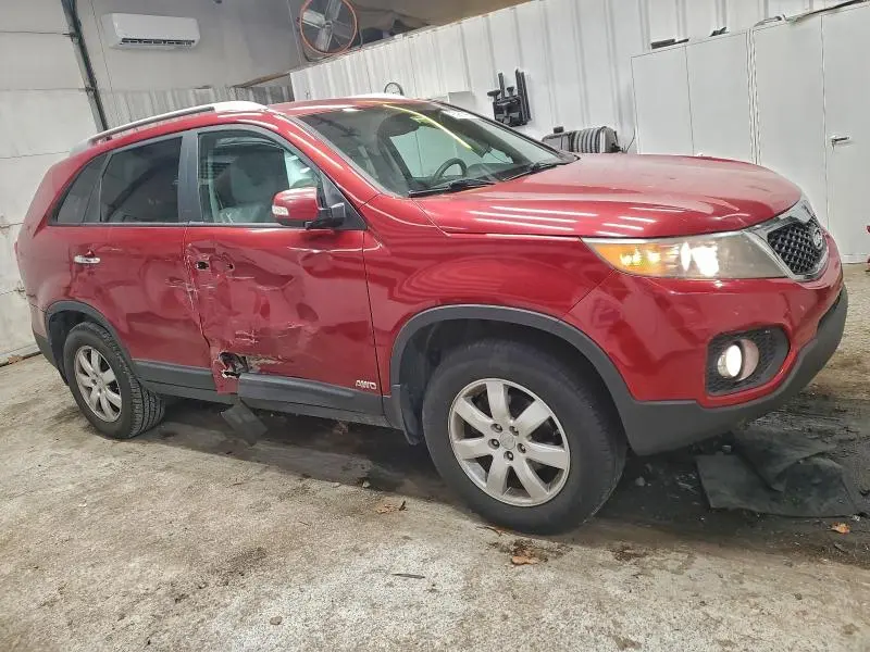 2011 KIA SORENTO BASE  