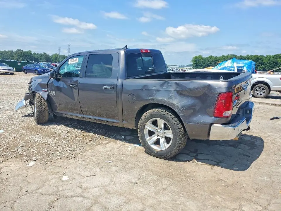 2014 RAM 1500 SLT  