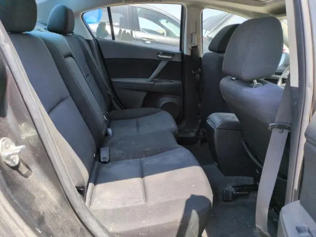 2011 MAZDA 3 I  