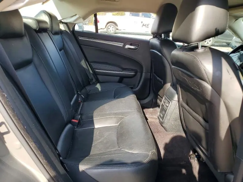 2017 CHRYSLER 300 LIMITED  