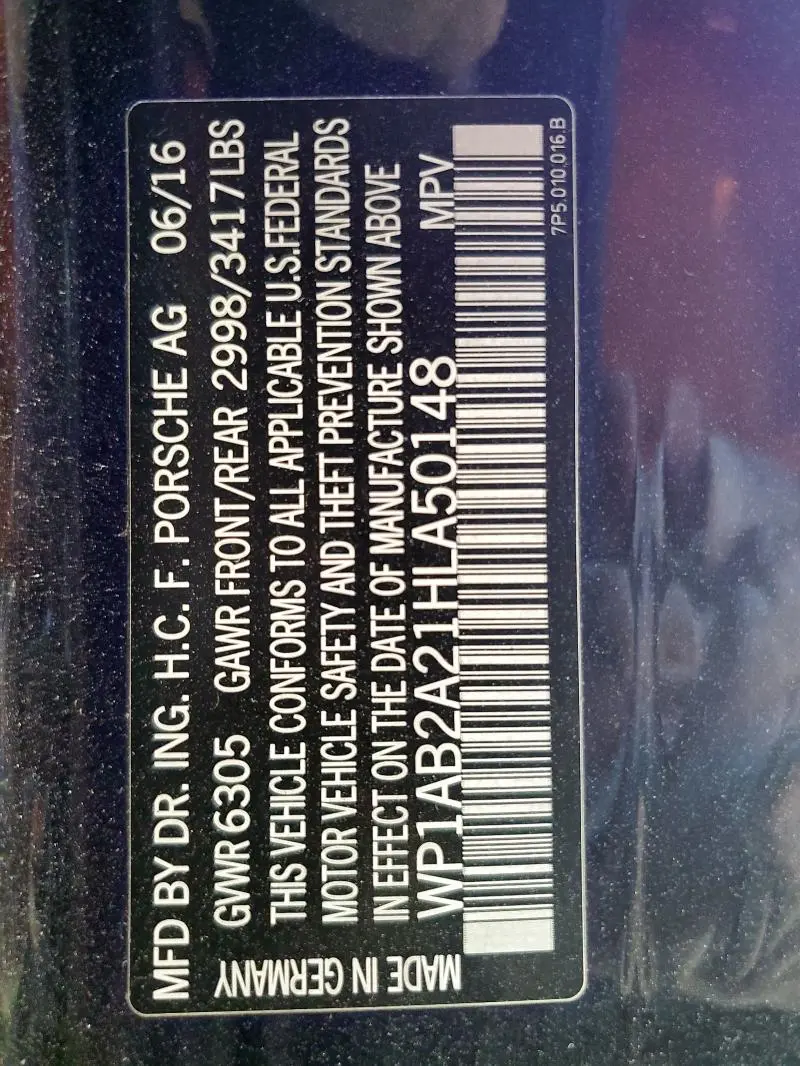 2017 PORSCHE CAYENNE S  