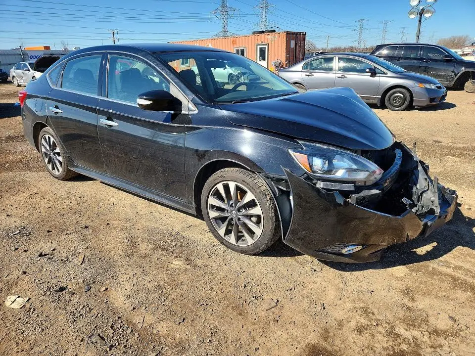 2016 NISSAN SENTRA SR  