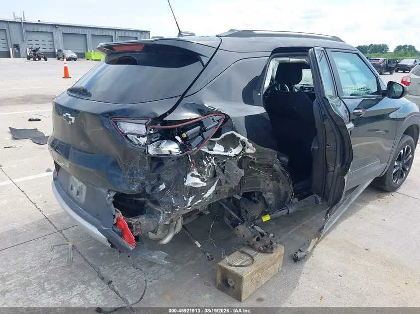 2022 CHEVROLET TRAILBLAZER AWD LT