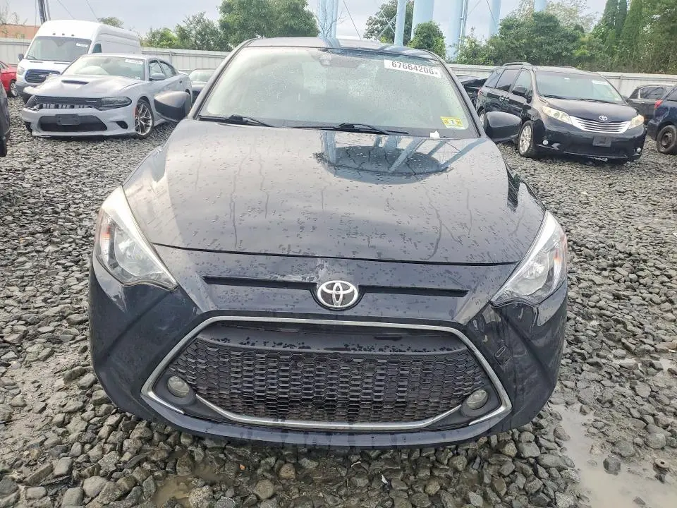 2019 TOYOTA YARIS LE  