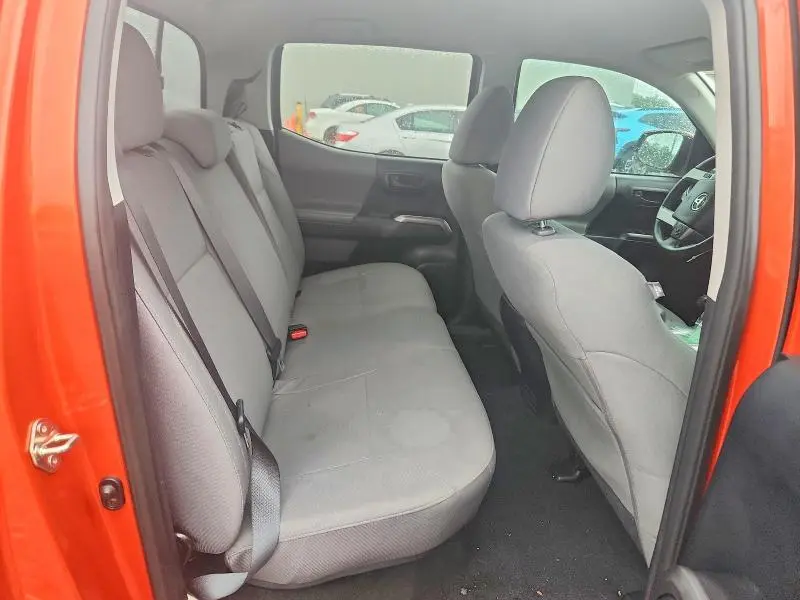 2017 TOYOTA TACOMA SR5 V6  