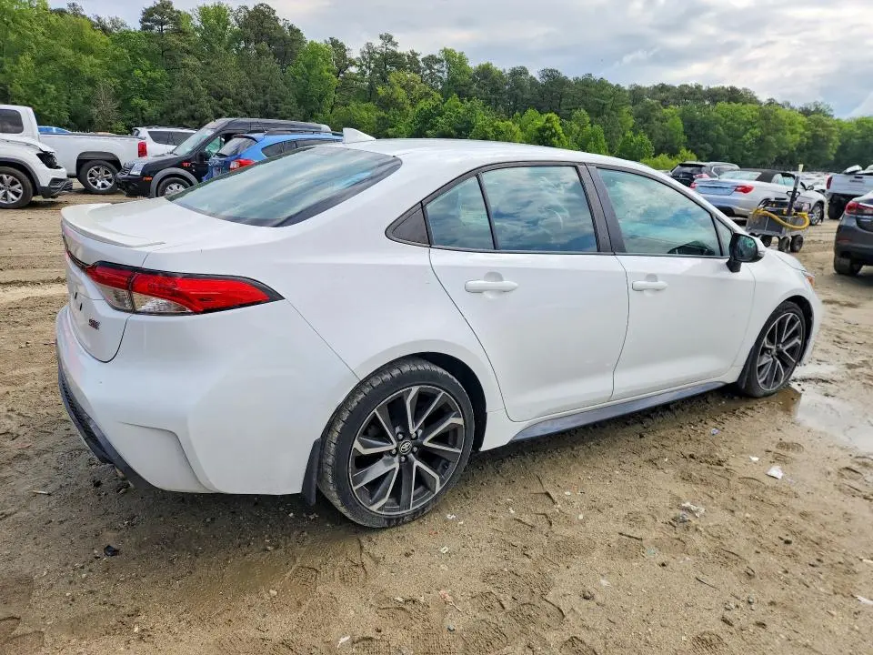 2020 TOYOTA COROLLA SE  
