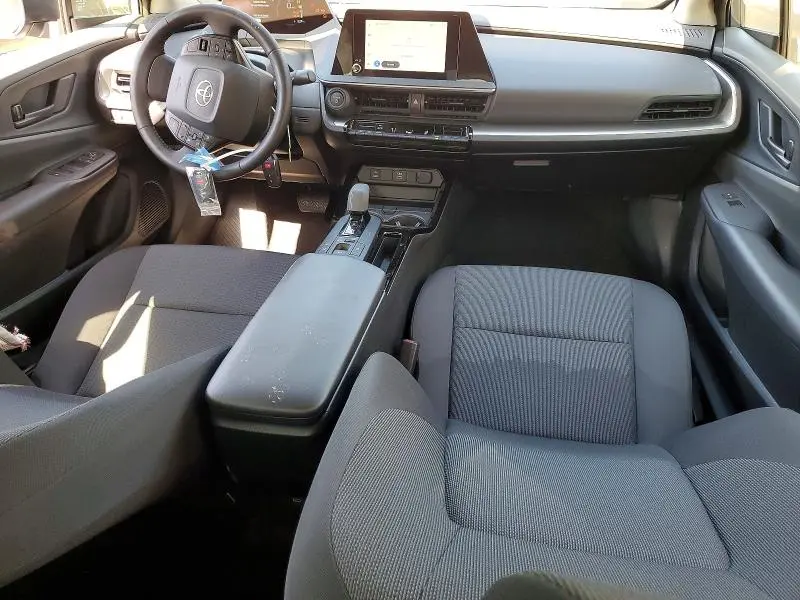 2026 TOYOTA PRIUS LE  