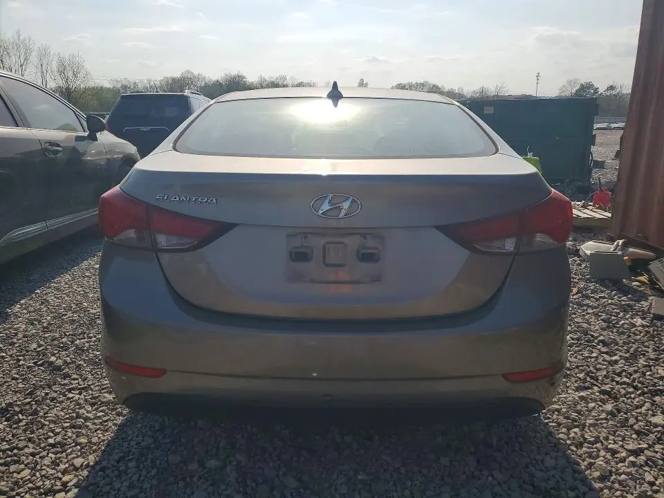 2014 HYUNDAI ELANTRA SE  