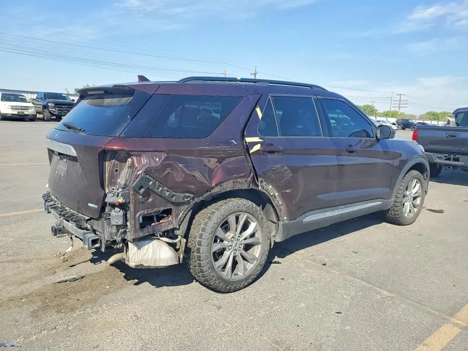 2020 FORD EXPLORER XLT  