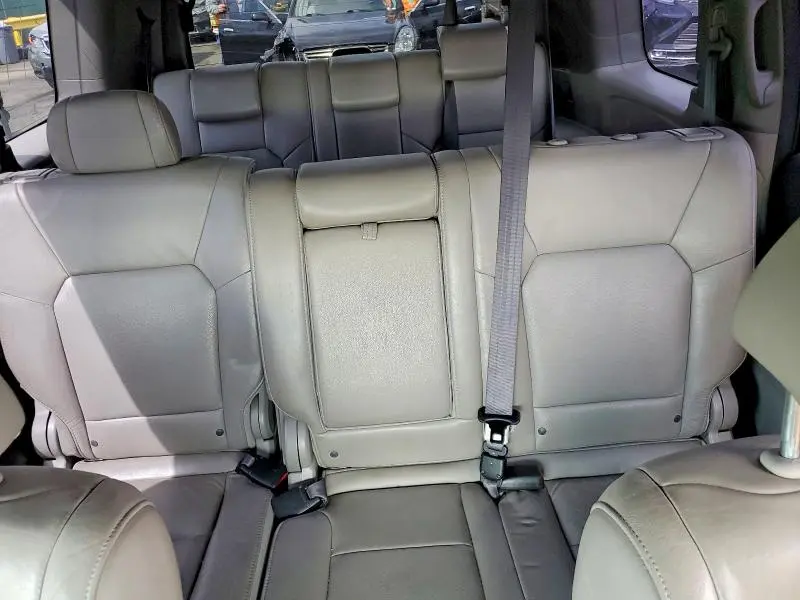 2011 HONDA PILOT EXL  