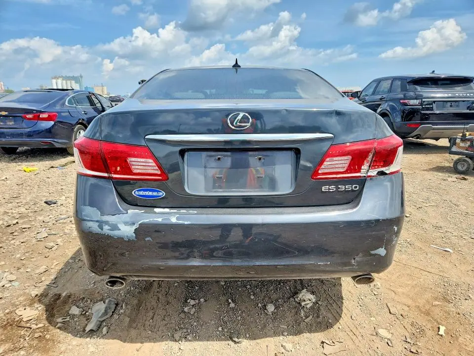 2011 LEXUS ES 350  