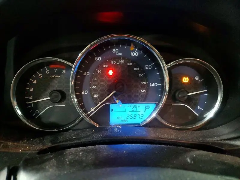2015 TOYOTA COROLLA LE  