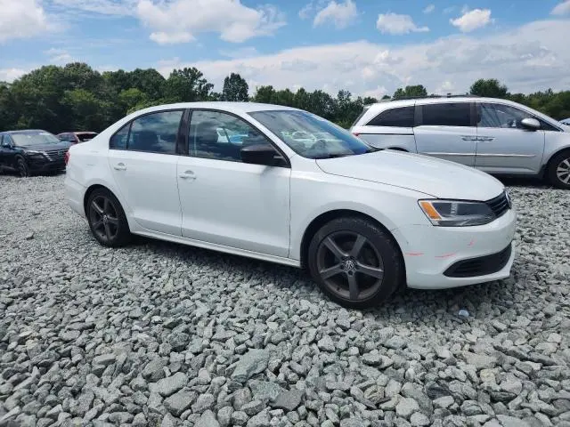 2014 VOLKSWAGEN JETTA BASE  