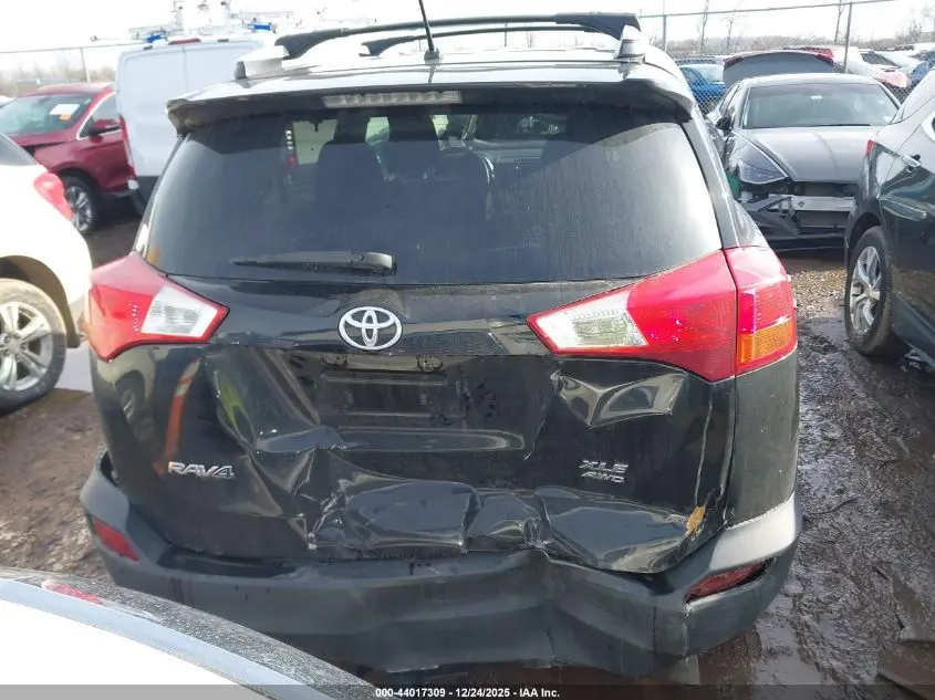 2013 TOYOTA RAV4 XLE