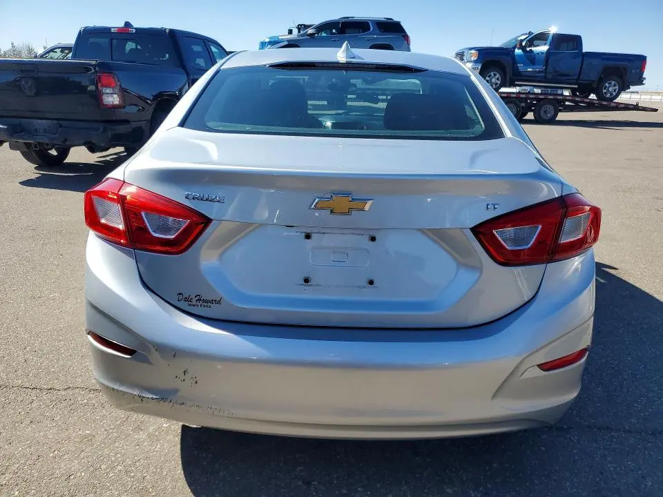 2018 CHEVROLET CRUZE LT  