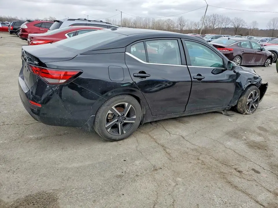 2024 NISSAN SENTRA SV  