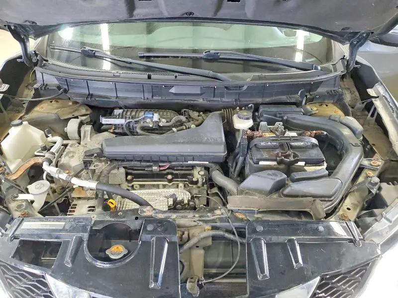 2015 NISSAN ROGUE SV  