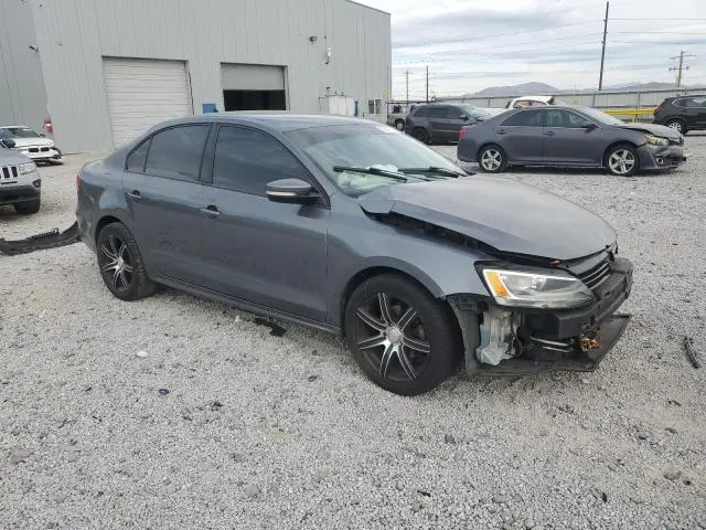 2014 VOLKSWAGEN JETTA SE  