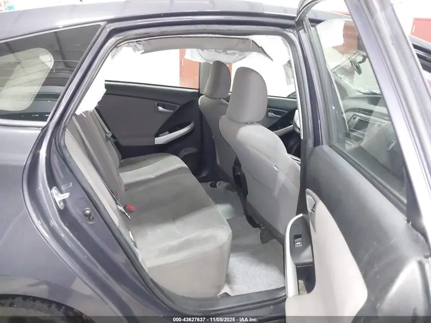 2015 TOYOTA PRIUS TWO