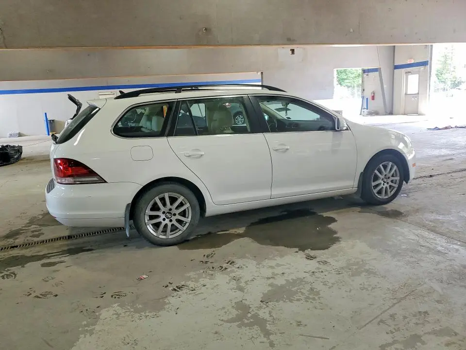 2013 VOLKSWAGEN JETTA S  