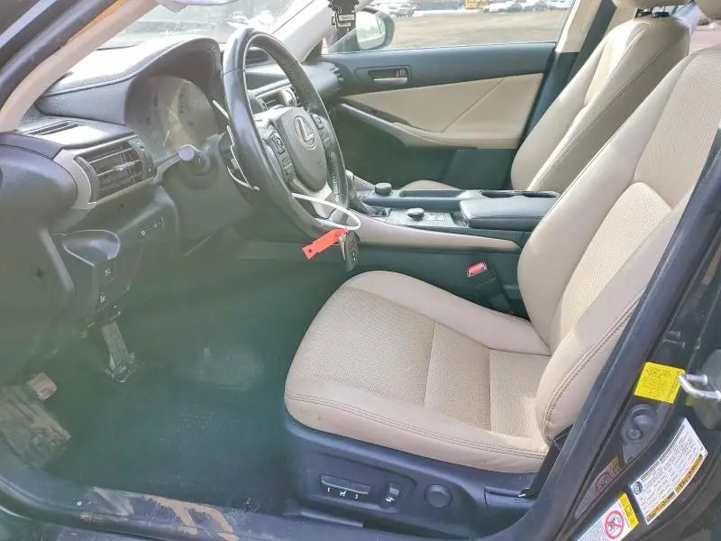2018 LEXUS IS 300 BASE  