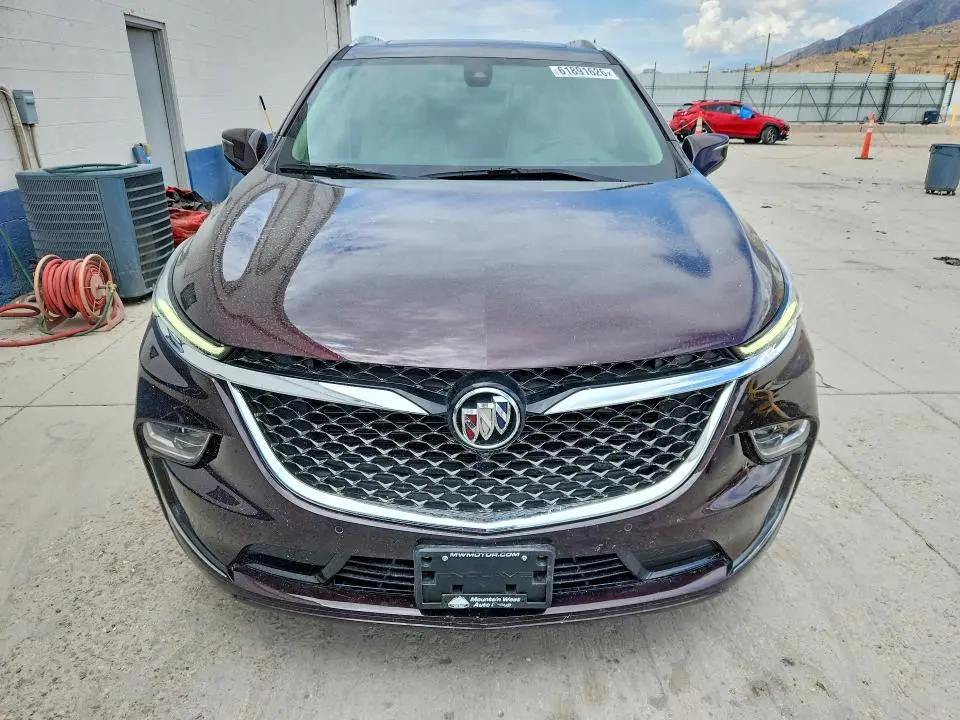 2022 BUICK ENCLAVE AVENIR  