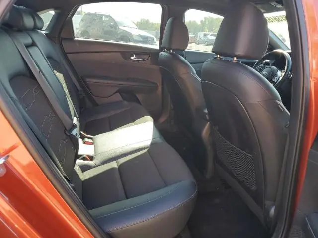 2021 KIA FORTE GT LINE  