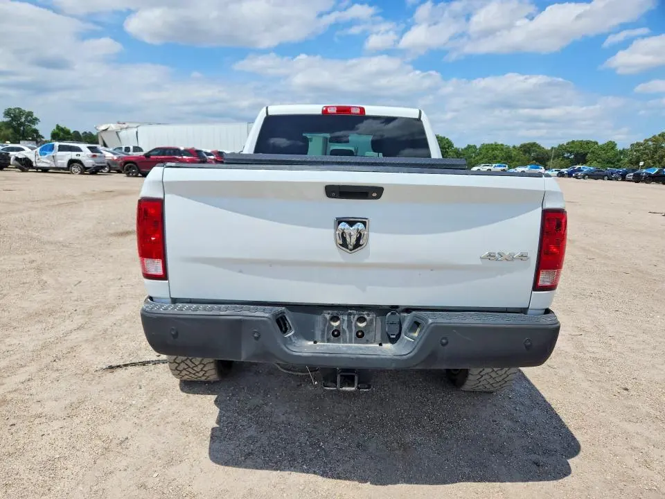 2015 RAM 2500 ST  