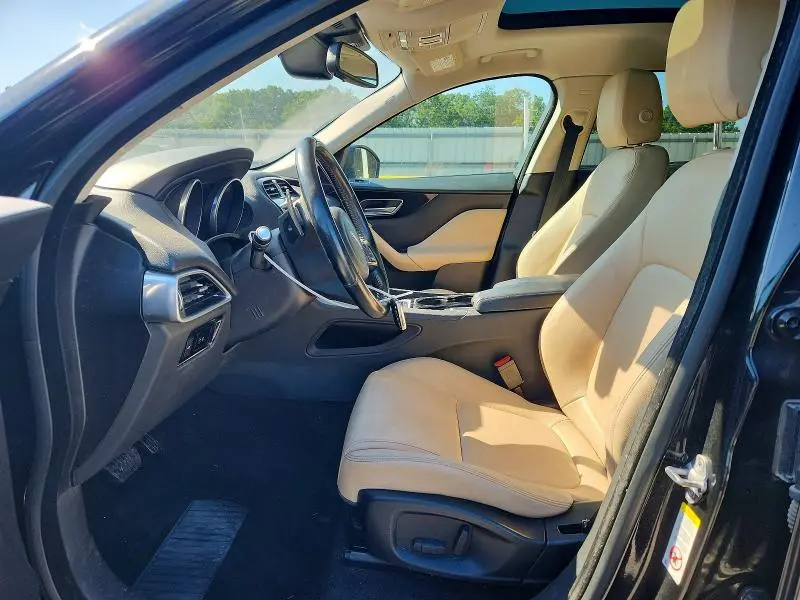 2017 JAGUAR F-PACE PREMIUM  