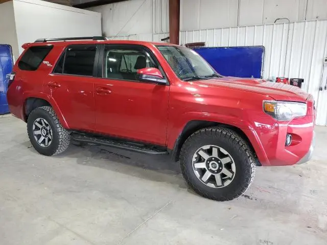 2023 TOYOTA 4RUNNER SE  