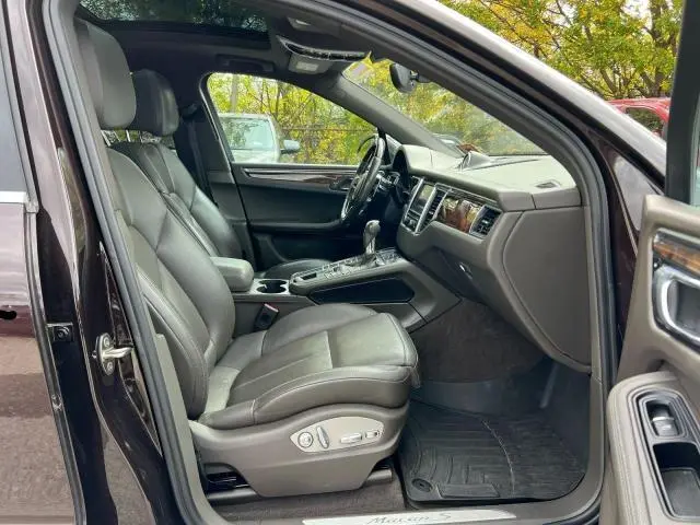 2015 PORSCHE MACAN S  