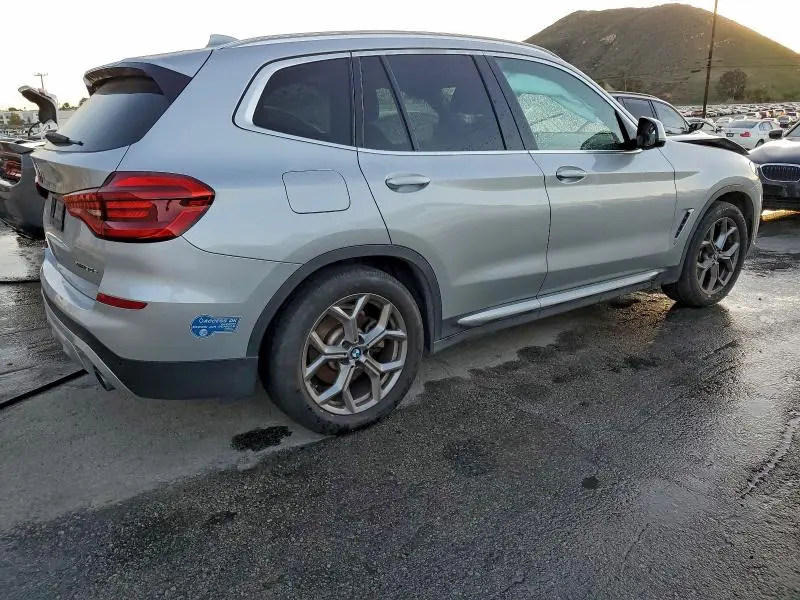 2021 BMW X3 XDRIVE30E  