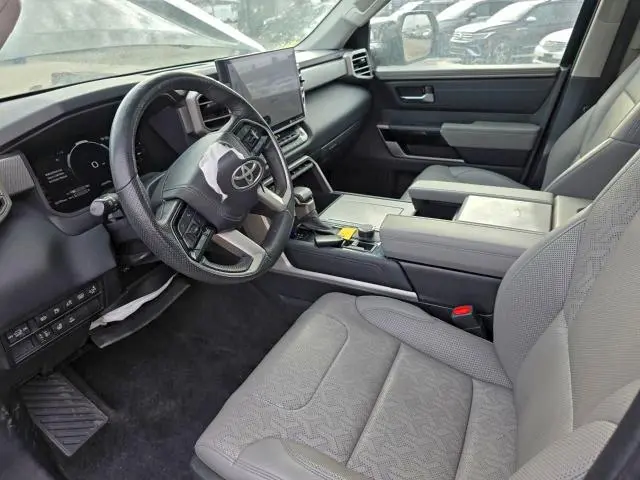 2023 TOYOTA SEQUOIA SR5  