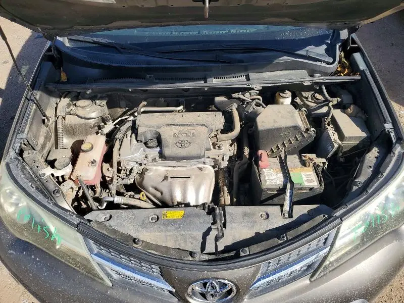 2014 TOYOTA RAV4 XLE  