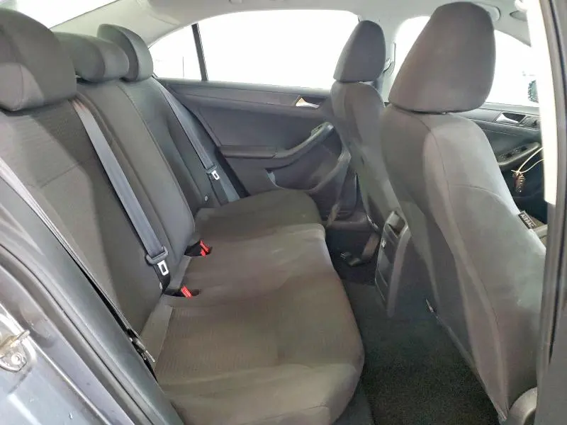2015 VOLKSWAGEN JETTA BASE  