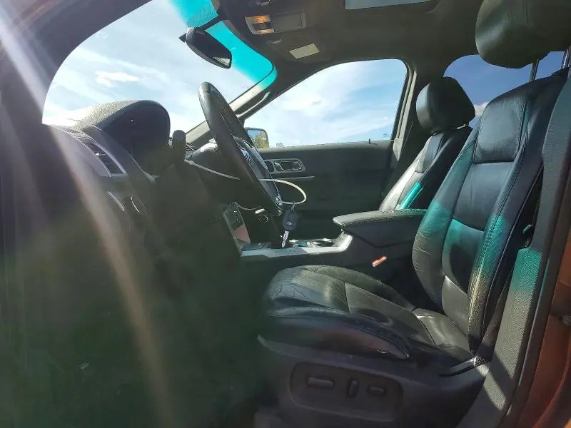 2011 FORD EXPLORER XLT  