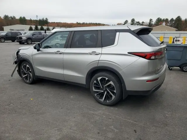 2022 MITSUBISHI OUTLANDER ES  