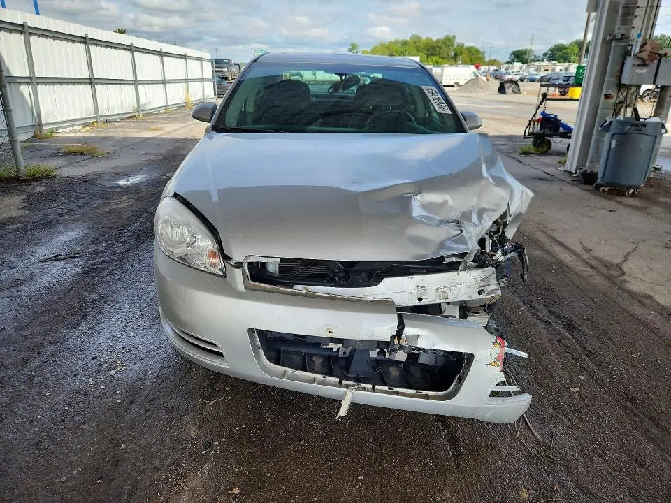 2013 CHEVROLET IMPALA LT  