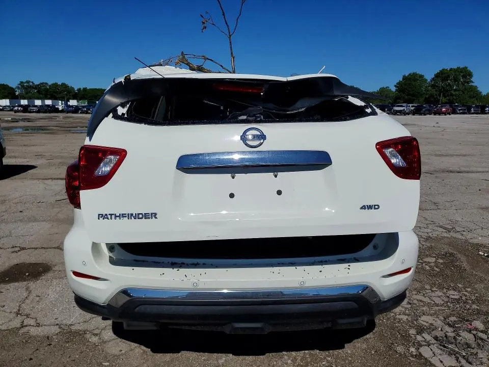 2019 NISSAN PATHFINDER S  