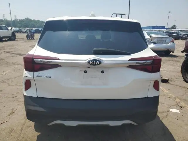 2021 KIA SELTOS LX  