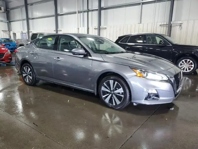 2020 NISSAN ALTIMA SL  