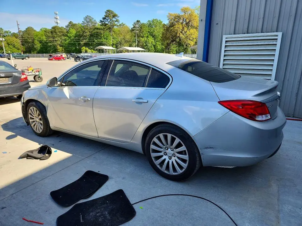 2011 BUICK REGAL CXL  