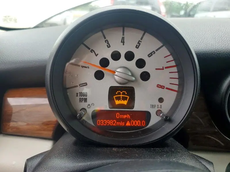 2011 MINI COOPER S  