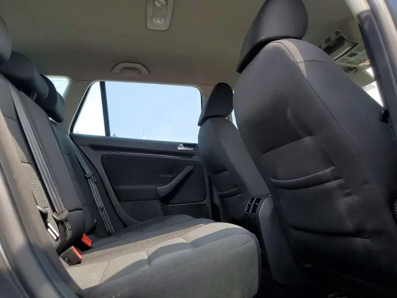 2012 VOLKSWAGEN JETTA TDI  