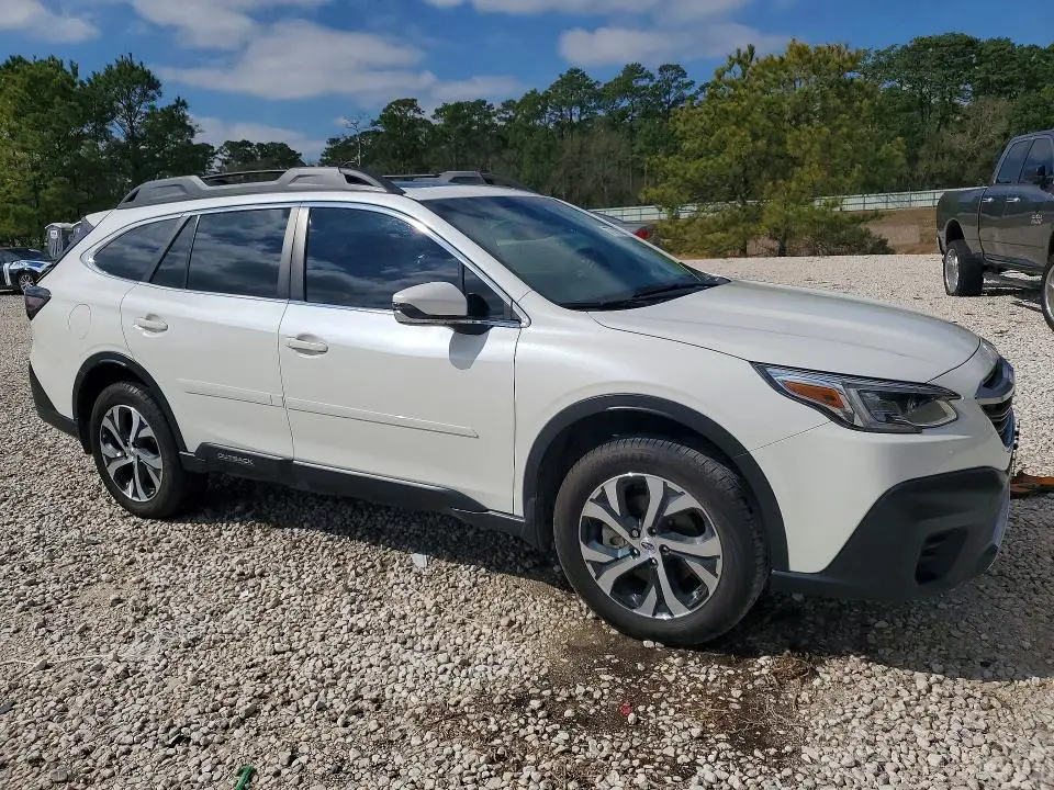 2022 SUBARU OUTBACK LIMITED  