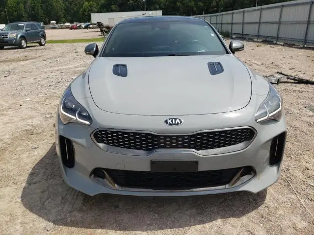 2019 KIA STINGER GT1  