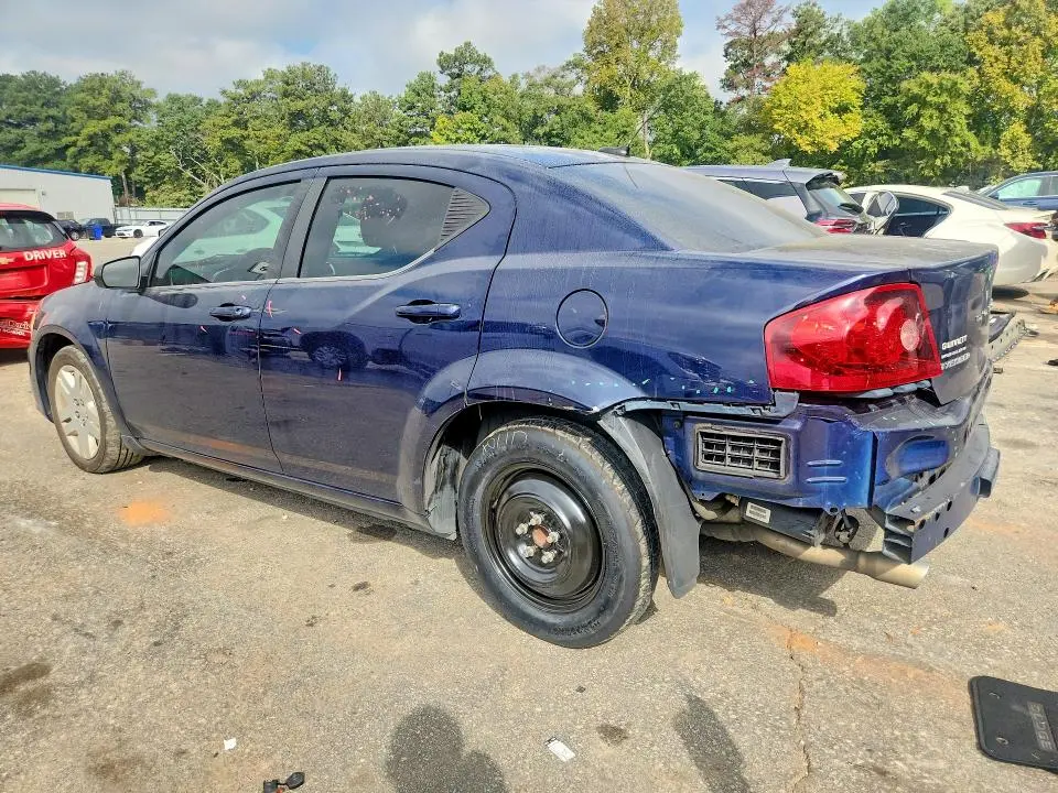 2013 DODGE AVENGER SE  