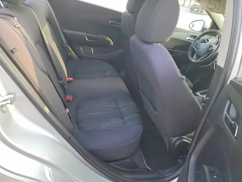 2015 CHEVROLET SONIC LT  