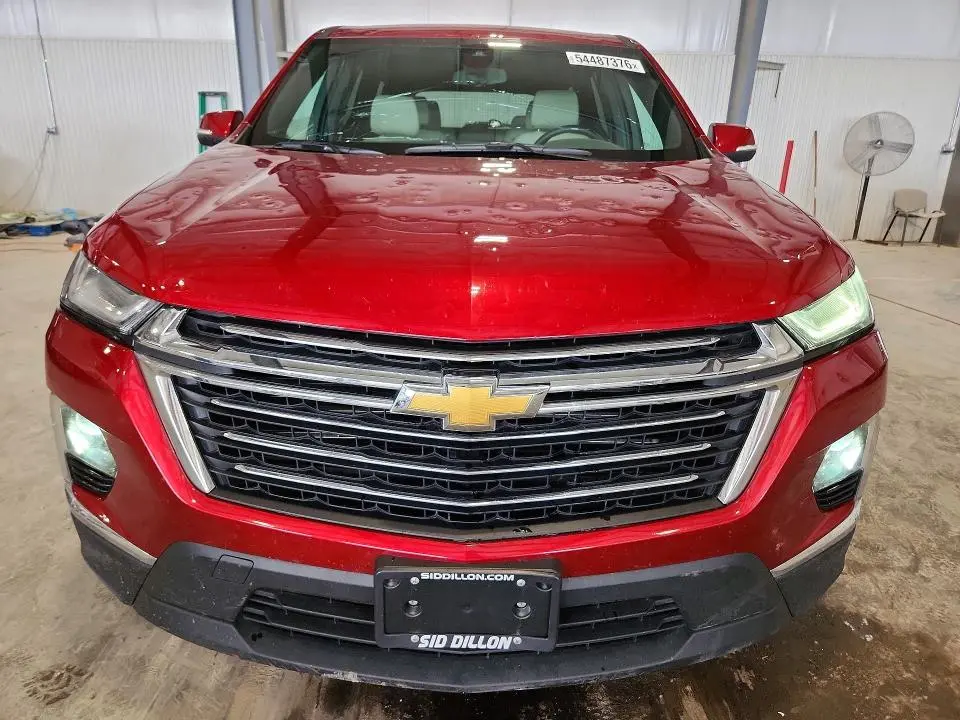2023 CHEVROLET TRAVERSE LT  