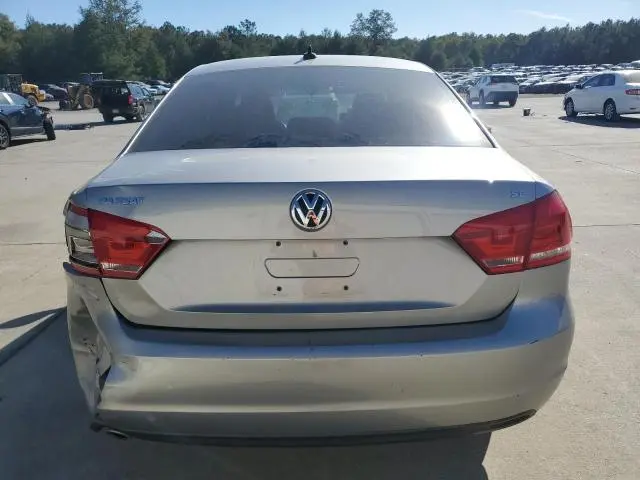 2013 VOLKSWAGEN PASSAT SE  